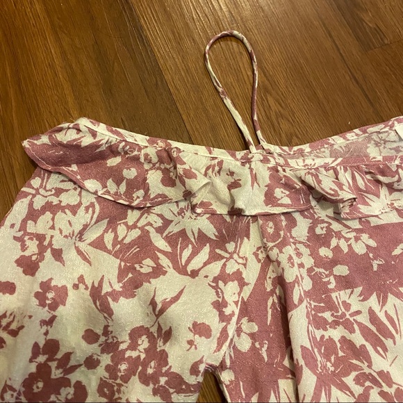 LUSH Spaghetti Strap Cold Shoulder. Size M - Picture 5 of 5